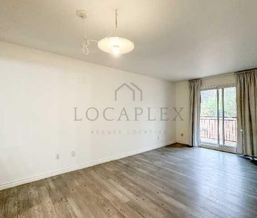 3½ à louer à Rosemère – Piscine, balcon, secteur paisible et recher... - Photo 1