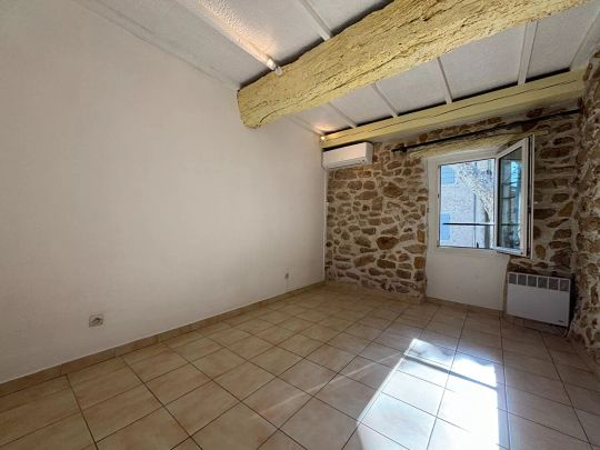 PELISSANNE - Centre Village - APPARTEMENT T2 28.96m² - Photo 1