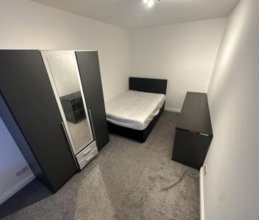 Broadfield Road, Manchester, M14 - Photo 6