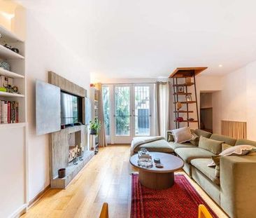 Clarendon Gardens, Little Venice, W9 - Photo 1