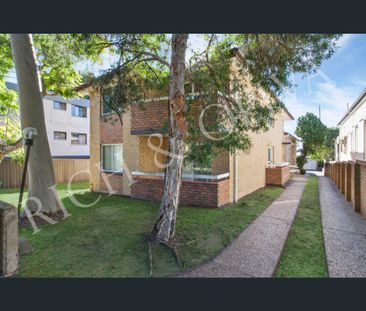 9B/25 Etonville Parade, Ashfield, NSW 2131 - Photo 5
