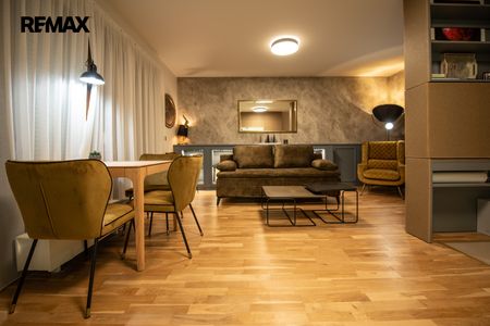 Pronájem bytu 1+kk v osobním vlastnictví 46 m², Praha 7 - Troja - Photo 2