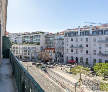 Largo Vitorino Damásio, Lisbon, Lisbon 1200-872 - Photo 5