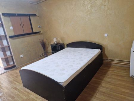 Închiriază Apartament 1 camere Aleea Carpați - Fotografie 3