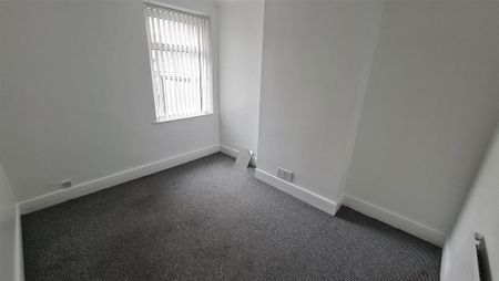 3 bedroom house to rent - Photo 3