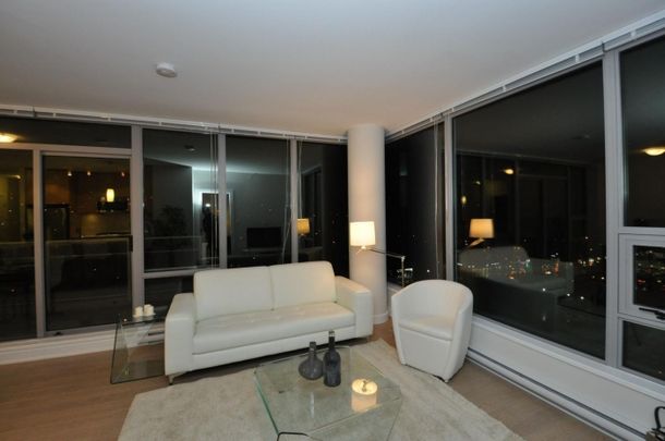 Condo in Port Moody, BC - Photo 1