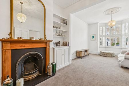 4 bedroom terraced house to rent - Photo 2