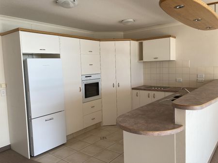 Paraparaumu Beach - 2 Bedrooms - Photo 4