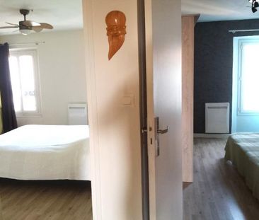 Location Appartement 3 pièces 74m² HYERES 83400 - Photo 4