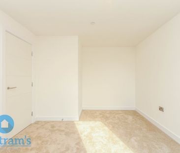 1 bed Apartment for Rent - Photo 5