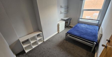 Thornville Road, Hyde Park, Leeds, LS6 1JY - Photo 4