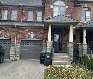 For Lease - 23 Goodsway Trail, Brampton, Ontario - Photo 5