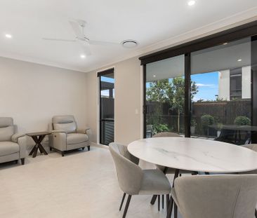 28/1 Citron Crescent, Helensvale QLD 4212 - Townhouse For Rent | Do... - Photo 2