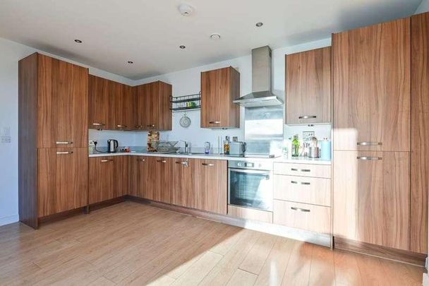 Edmund Street, Camberwell, SE5 - Photo 1