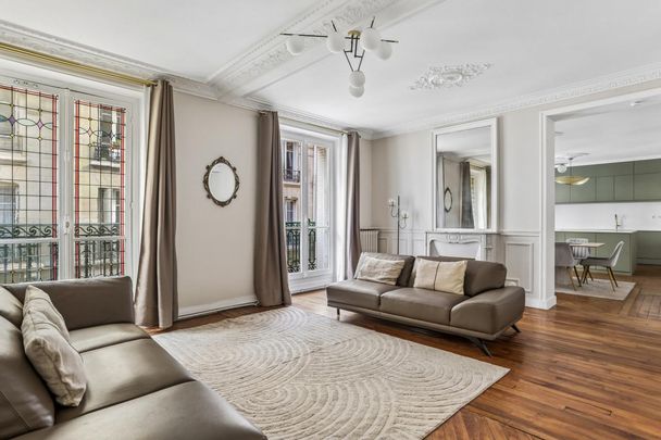 Location Appartement 7 pièces Meublé 157m² PARIS 4ème - Photo 1