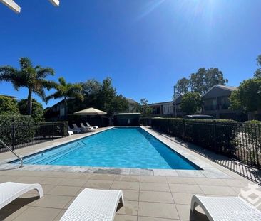 Large Studio unit with open Living area and courtyard - Photo 5