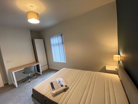 Apsley Street, Middlesbrough - Photo 2