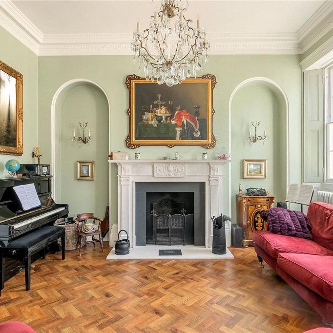 7 bedroom end of terrace house to rent - Photo 1