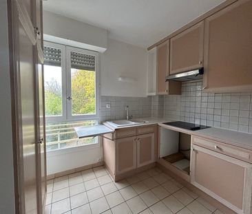 Location Appartement 3 pièces 72m² - Photo 3