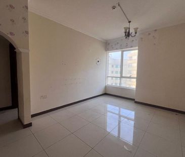 Spacious area with open kitchen, prime location - Photo 2