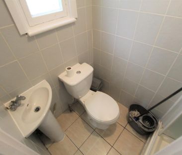 Studio to rent - Photo 6