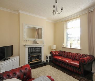 2 bedroom Terraced House to rent - Photo 6