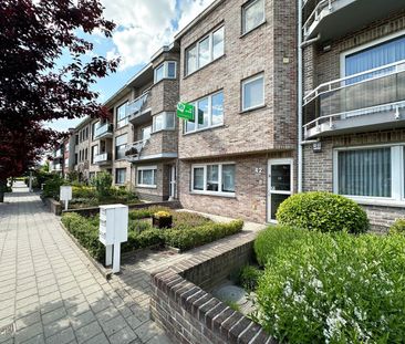Verzorgd appartement met twee slaapkamers en terras te Wijnegem! - Foto 4