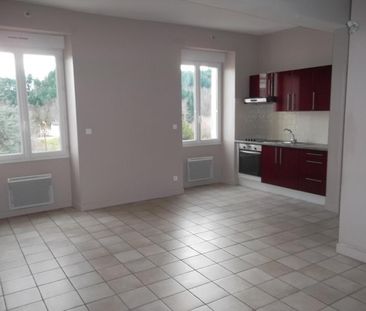 APPARTEMENT T2 A LOUER A SAINT ALBAN LES EAUX - GRANDE RUE - Photo 3