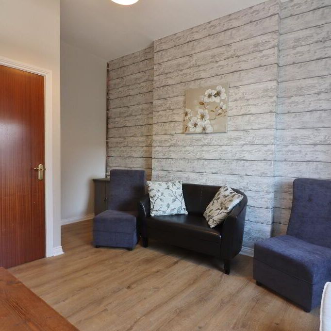 Flat 3, 1 Church Walk, Lurgan, BT67 9AA - Photo 1