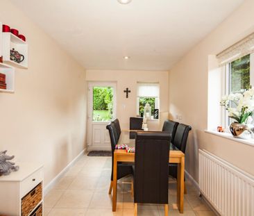 5 bedroom bungalow to rent - Photo 3