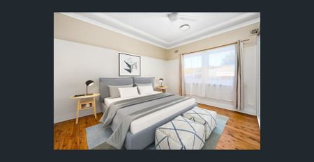 Large three-bedroom home in great location - Photo 3