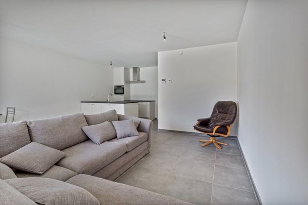 Recent appartement met 1 slpk en gezellig tuintje op wandelafstand van het centrum ! - Photo 1