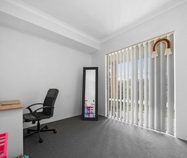 Neat & tidy- 3 by 2 Family Home - Photo 5