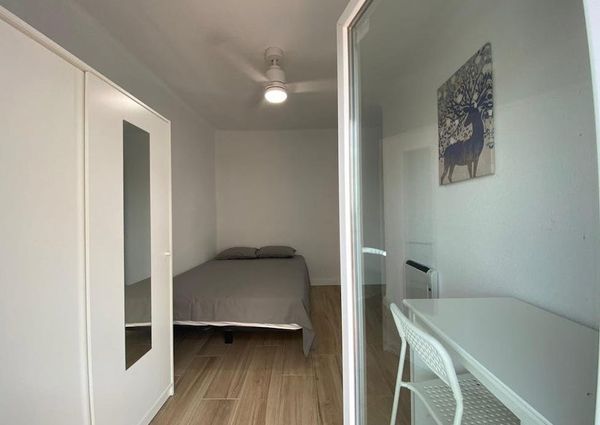 Calle de San Florencio, Madrid, Community of Madrid 28038