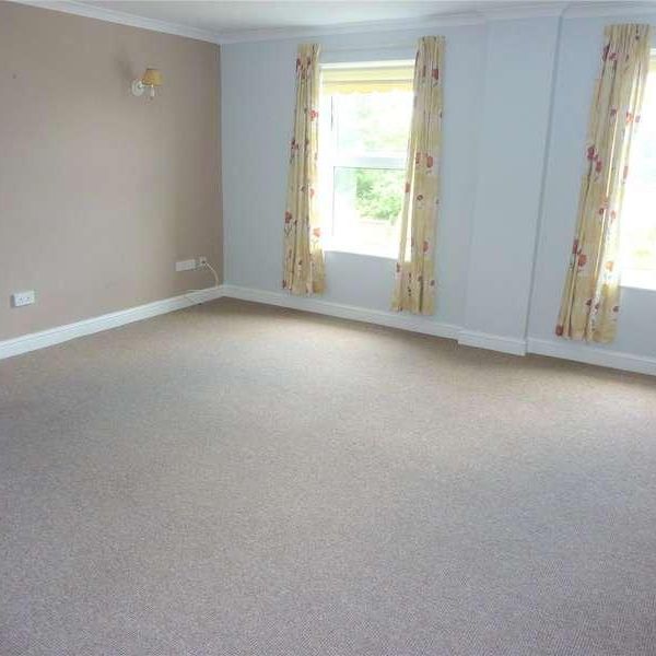 Pine Gardens, Honiton, Devon, EX14 - Photo 1