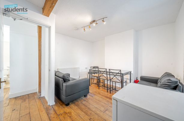 5 bedroom terraced house to rent - Photo 1