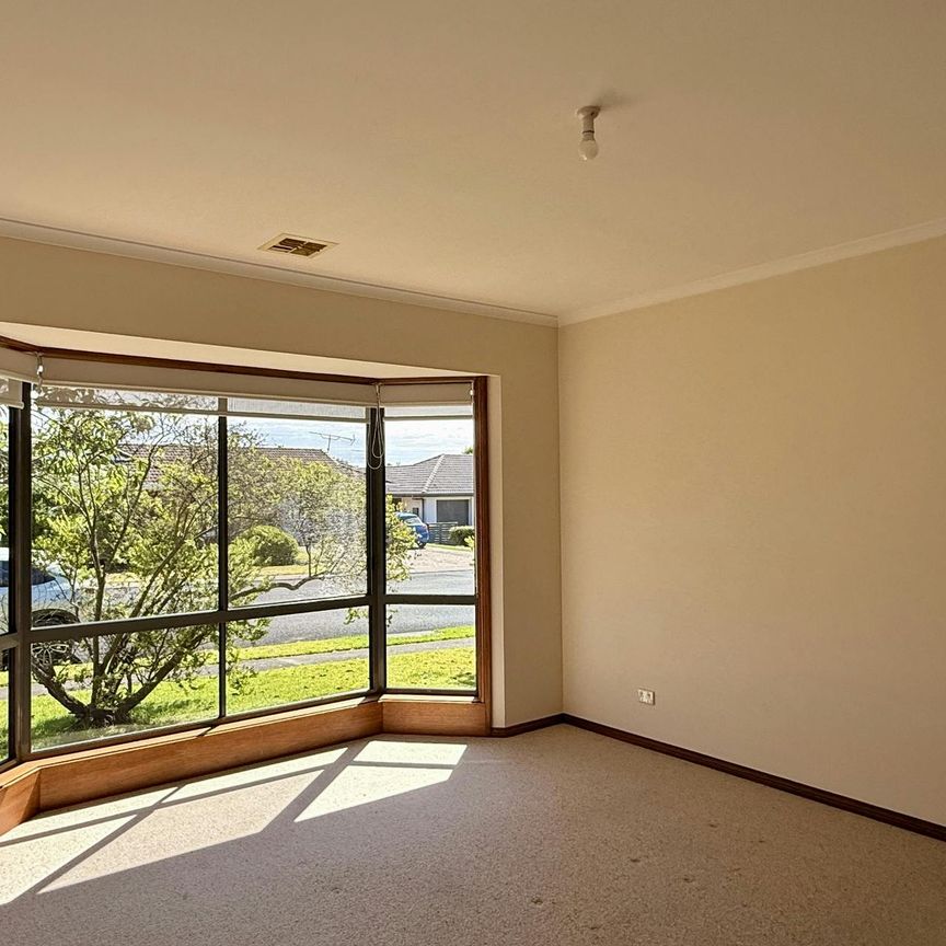 Spacious home in family friendly location - Photo 1