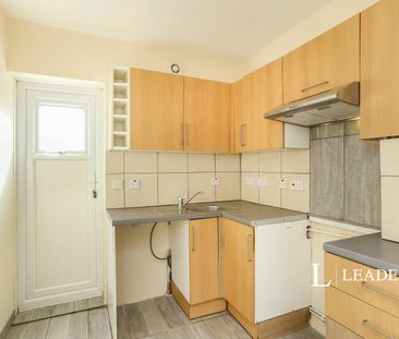 3 bedroom house to rent Reigate Road, BR1 - Photo 2