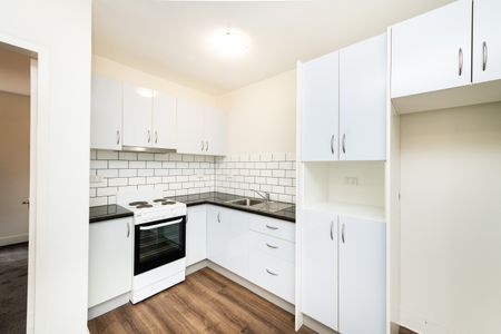 14/122 Henderson Road, Crestwood NSW 2620 - Apartment For Rent | Domain - Photo 3