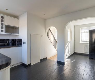 3 bedroom terraced house to rent - Photo 6