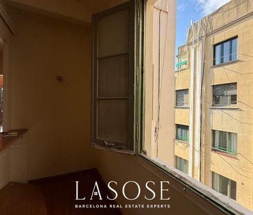 200m² Apartment to rent in Dreta de l'Eixample, Barcelona - Photo 5
