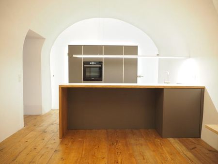 Wohnatelier in Ottensheim Zentrum, direkt an der Donaupromenade! 82 m² WNFL, Küche inkl. Geräte möbliert! Inkl. Terrasse vorm Haus! - Photo 4