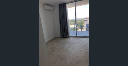 17th floor apartment in one of the most sought-after lifestyle communities - Photo 2