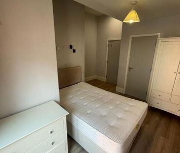 Apt 3, 34 Wellington Park, Belfast, BT9 6DN - Photo 4