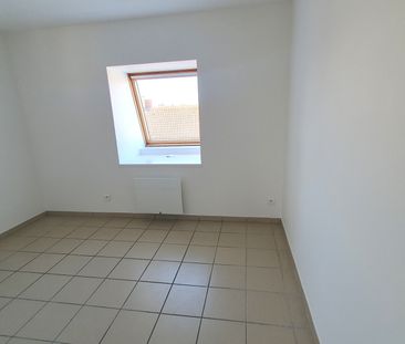 Location Appartement 4 pièces 68m² COUDEKERQUE BRANCHE 59210 - Photo 3