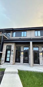 Magnifique condo 5 ½ SEMI-MEUBLÉ (5 électros) à Granby - Photo 3