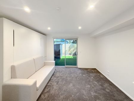 4/17 Winchester Street, Merivale, NZ 8014 - Photo 3