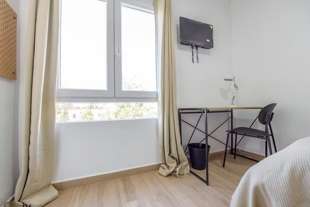 Carrer del Doctor Vicent Zaragoza, Valencia, Valencian Community 46020 - Photo 1