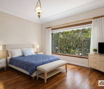 Charming Cottage! - Photo 2