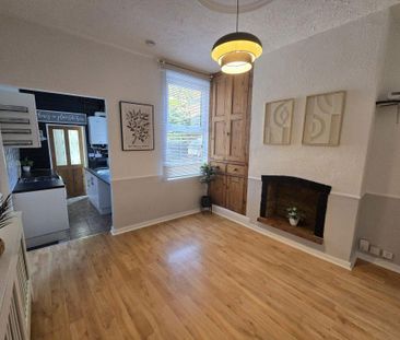 2 bedroom terraced house to rent - Photo 3